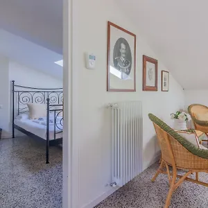  Apartment Garden Italy