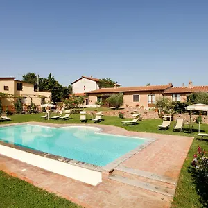  Farm stay Pratovalle Italy