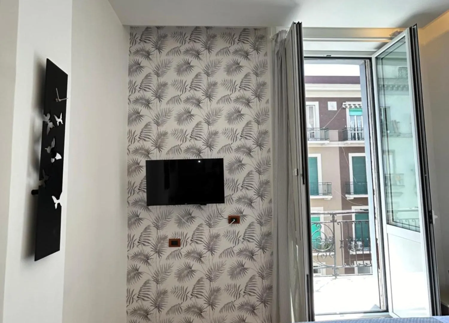 Binario 14 Piazza Garibaldi Bed & Breakfast Naples 0*,  Italy