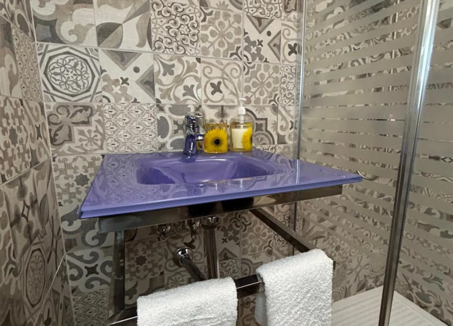 Binario 14 Piazza Garibaldi Bed & Breakfast Naples
